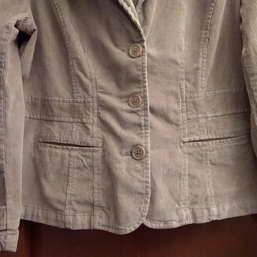 *FinalSell Price* St. John's Bay Petite Blazer - Picture 2 of 5